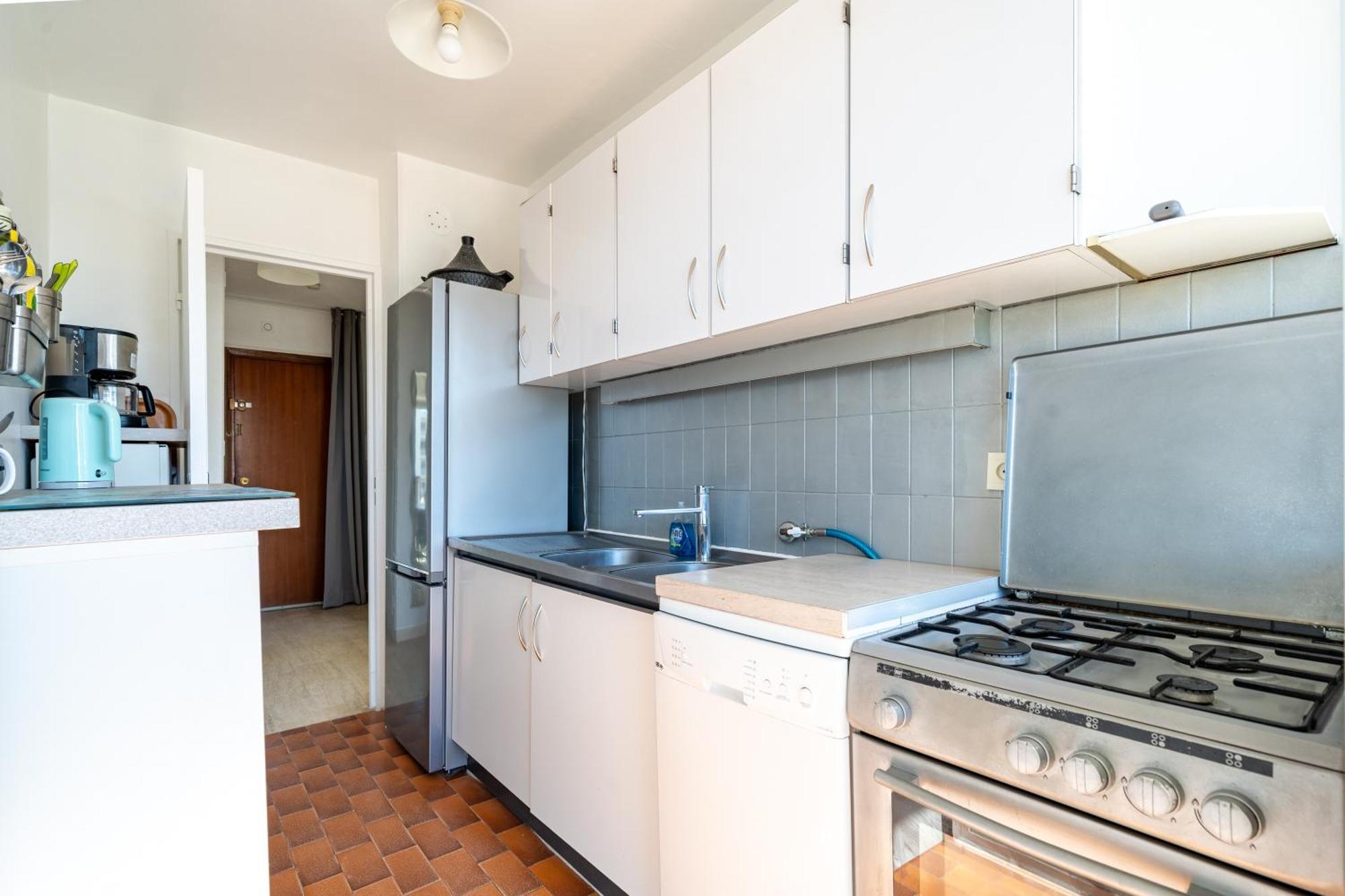 Apartment Golfe-juan Proche Plage, Centre Et Gare Vallauris